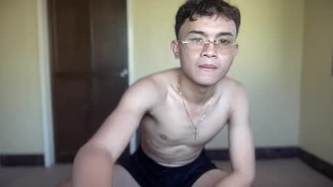 asian_paulox online show from November 27, 2025, 1:07 am