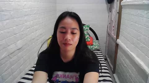 Snapshot of asian_sexydimples chatting on January 21, 2025, 5:27 am Trixie online show from January 21, 2025, 5:27 am