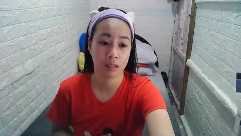 Snapshot of asian_sexydimples chatting on January 29, 2025, 12:35 pm Trixie online show from January 29, 2025, 12:35 pm