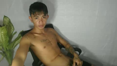 Snapshot of asian_utogxxx chatting on February 21, 2026, 7:26 pm angello abayon online show from February 21, 2026, 7:26 pm