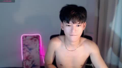 Snapshot of asianbrilee chatting on June 4, 2026, 8:37 pm asianbrilee online show from June 4, 2026, 8:37 pm