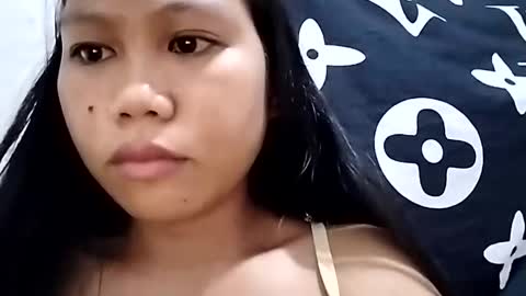 asiancreamy4u online show from December 5, 2024, 9:28 pm