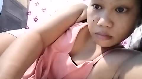 asiancreamy4u online show from March 5, 2025, 4:24 pm