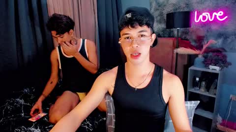 asiancum_peter online show from September 13, 2025, 5:18 am
