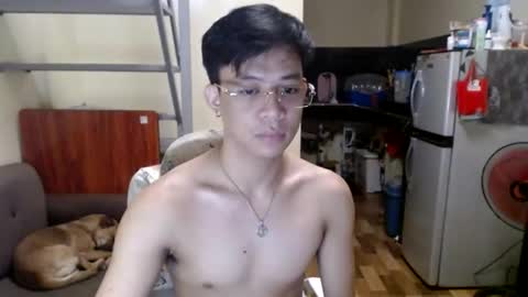 asiandreamboyx online show from February 9, 2025, 4:04 am