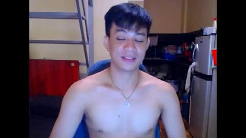 asiandreamboyx online show from October 5, 2025, 8:56 am
