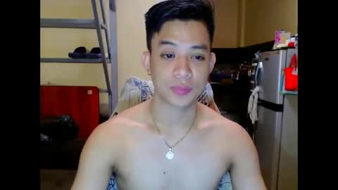 asiandreamboyx online show from October 6, 2025, 6:05 pm