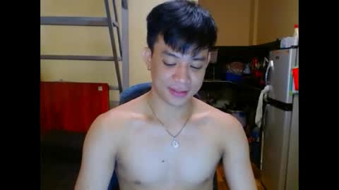 asiandreamboyx online show from October 14, 2025, 5:58 pm