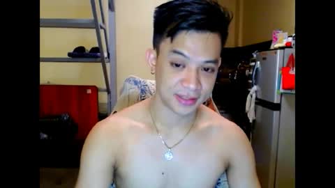 asiandreamboyx online show from March 11, 2026, 4:18 am
