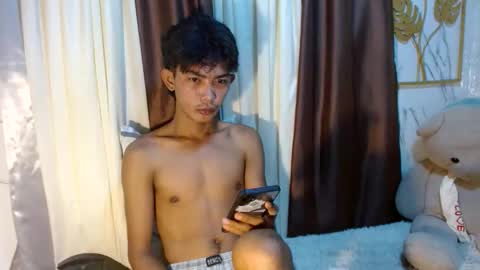 Nico online show from October 30, 2025, 8:05 am