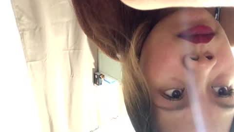 YangSha online show from January 10, 2026, 3:08 am