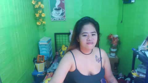 asiankitty23xx online show from October 25, 2025, 1:35 am