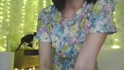 Snapshot of asianshiny chatting on December 30, 2024, 5:04 am Alice online show from December 30, 2024, 5:04 am