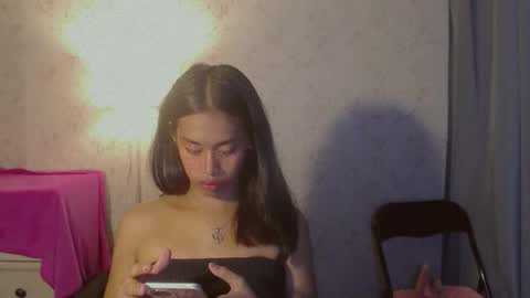 kisses online show from January 8, 2026, 7:21 am