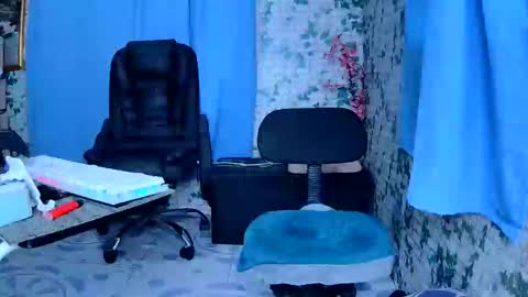 Snapshot of asiantsugar4u chatting on March 3, 2025, 9:00 am Trish online show from March 3, 2025, 9:00 am