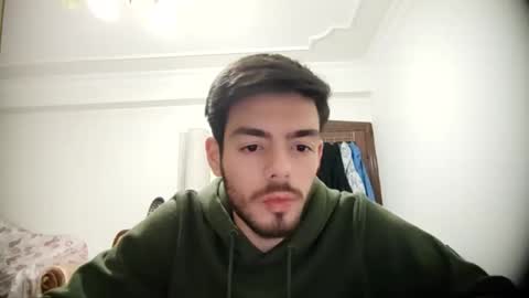 asihandsome06 online show from January 4, 2025, 9:20 pm