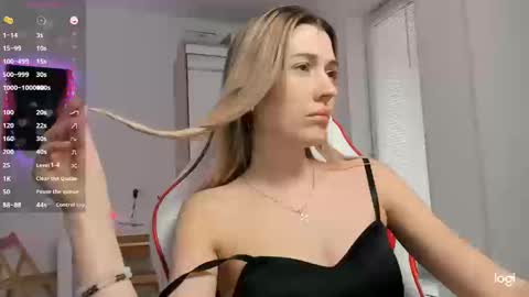 Caroline online show from March 12, 2026, 1:28 pm