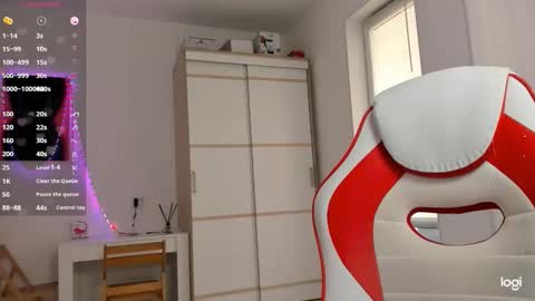 Caroline online show from March 27, 2026, 1:22 pm