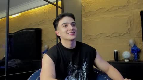 Aslan  online show from March 25, 2026, 3:01 am