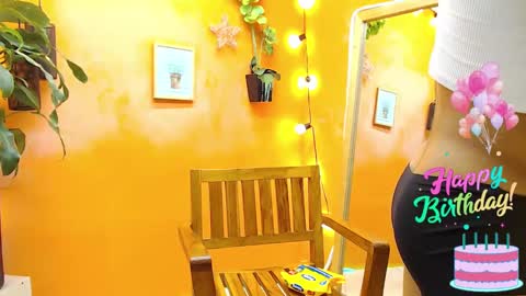 Snapshot of aslyhernandez chatting on January 18, 2025, 11:54 am ASLY online show from January 18, 2025, 11:54 am