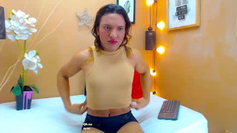 Snapshot of aslyhernandez chatting on October 2, 2025, 2:24 pm ASLY online show from October 2, 2025, 2:24 pm