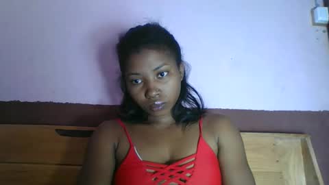 asmiraa online show from March 4, 2026, 7:03 am