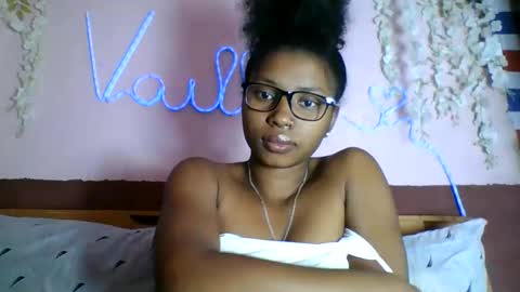 asmiraa online show from June 7, 2026, 5:38 pm
