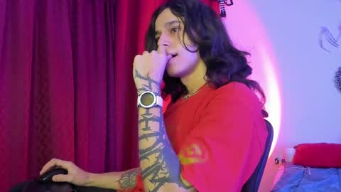 asmodeuszz online show from December 3, 2024, 2:14 am