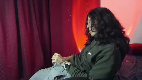 asmodeuszz online show from December 4, 2024, 6:00 am