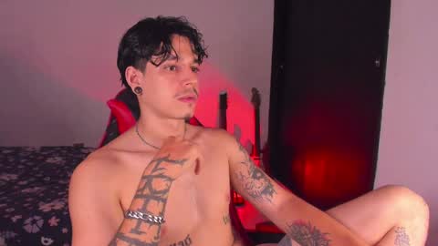 asmodeuszz online show from April 22, 2026, 3:09 am