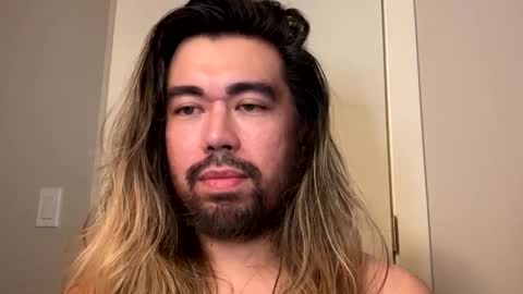 Snapshot of asmrtease chatting on December 19, 2024, 1:18 am Daemon online show from December 19, 2024, 1:18 am