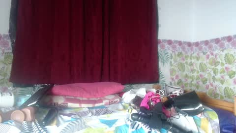 Laura online show from December 16, 2024, 11:12 am