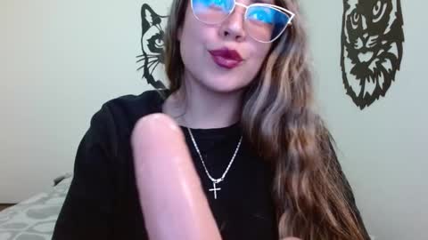 Snapshot of asshley_tyler chatting on January 17, 2025, 11:18 pm ash online show from January 17, 2025, 11:18 pm