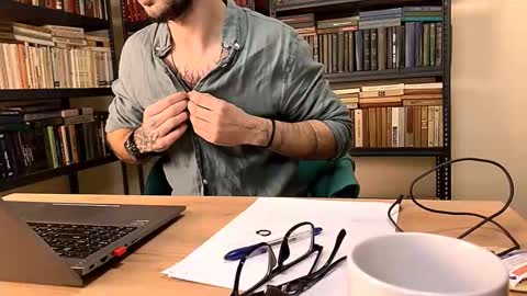 asshunter4k online show from February 11, 2025, 7:59 pm