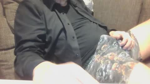 Assmani28 online show from March 5, 2025, 1:39 pm