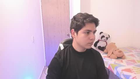 Asta Kuno online show from March 18, 2026, 11:08 pm