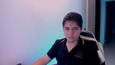 Asta Kuno online show from June 10, 2026, 5:07 am