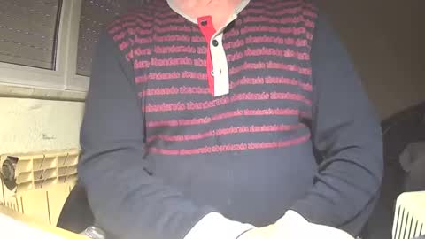 Snapshot of astelover chatting on February 9, 2025, 5:22 pm astelover online show from February 9, 2025, 5:22 pm