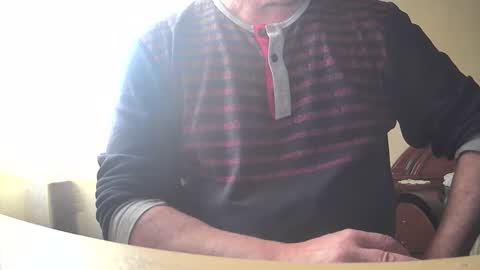 Snapshot of astelover chatting on November 15, 2025, 3:30 pm astelover online show from November 15, 2025, 3:30 pm