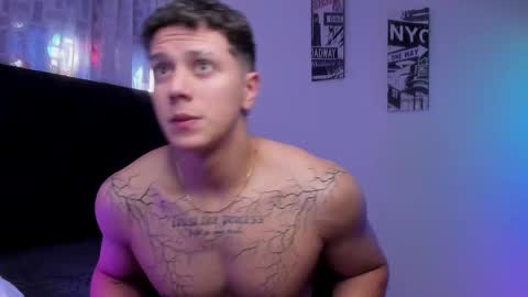 Snapshot of astonhills chatting on October 3, 2025, 8:39 pm astonhills online show from October 3, 2025, 8:39 pm