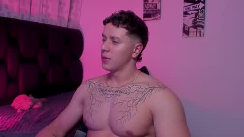 Snapshot of astonhills chatting on October 23, 2025, 7:51 am astonhills online show from October 23, 2025, 7:51 am