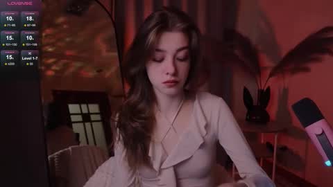 Snapshot of astramist chatting on October 15, 2025, 1:22 pm astramist online show from October 15, 2025, 1:22 pm