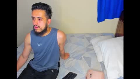 Mag and Molly online show from December 2, 2025, 3:01 am