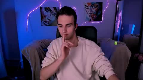 Snapshot of astren_villo chatting on February 3, 2026, 6:40 am astren online show from February 3, 2026, 6:40 am