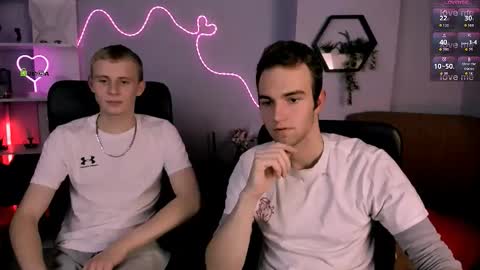 Snapshot of astren_villo chatting on February 4, 2026, 8:25 pm astren online show from February 4, 2026, 8:25 pm