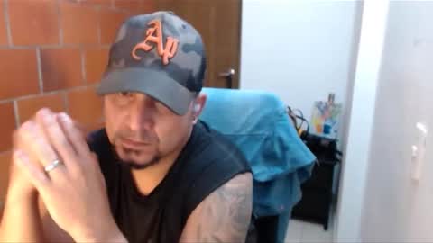 Snapshot of astton_nick chatting on January 8, 2025, 5:05 am Nick Astton online show from January 8, 2025, 5:05 am