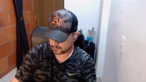 Snapshot of astton_nick chatting on February 8, 2025, 7:04 am Nick Astton online show from February 8, 2025, 7:04 am