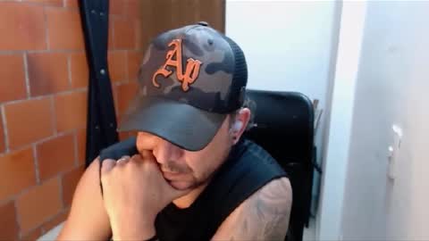 Snapshot of astton_nick chatting on February 26, 2025, 8:59 am Nick Astton online show from February 26, 2025, 8:59 am