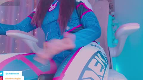 Bonnie online show from February 7, 2025, 6:24 pm