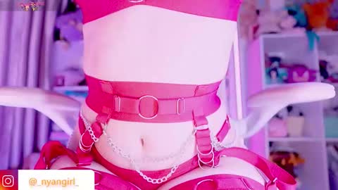 Snapshot of asuka_langleysoryu chatting on February 25, 2026, 12:42 am Bonnie online show from February 25, 2026, 12:42 am